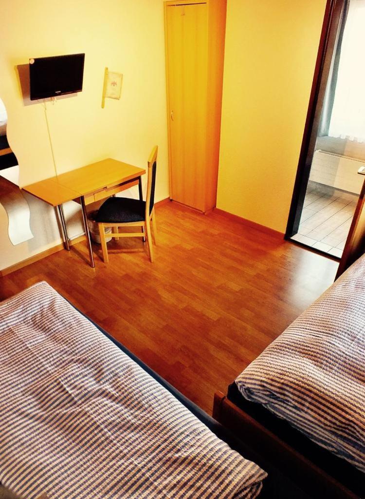 Hotel Adler Garni Bauma Екстериор снимка